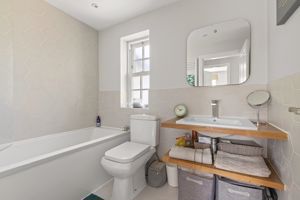 Photo 26- click for photo gallery